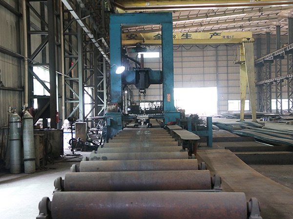 鋼結(jié)構(gòu)矯正機(jī)