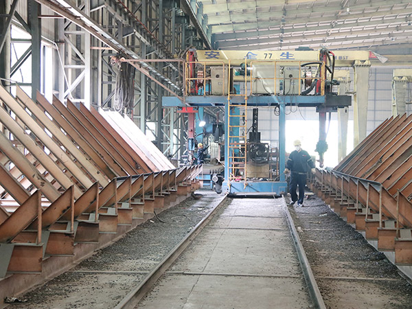 鋼結(jié)構(gòu)高門埋弧焊